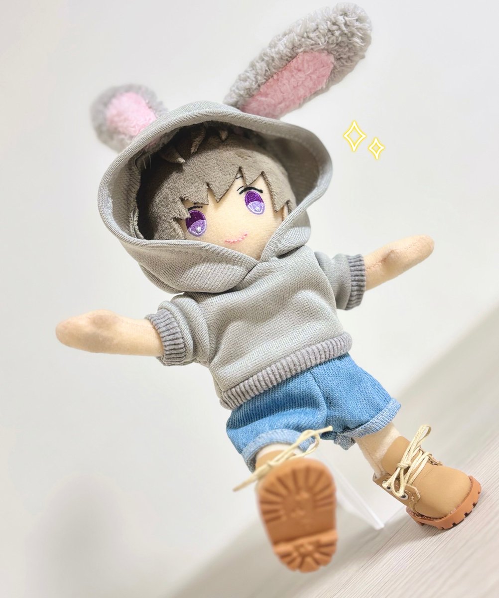 動きを出したくて斜め撮りしたうさぎえじぬ🐰