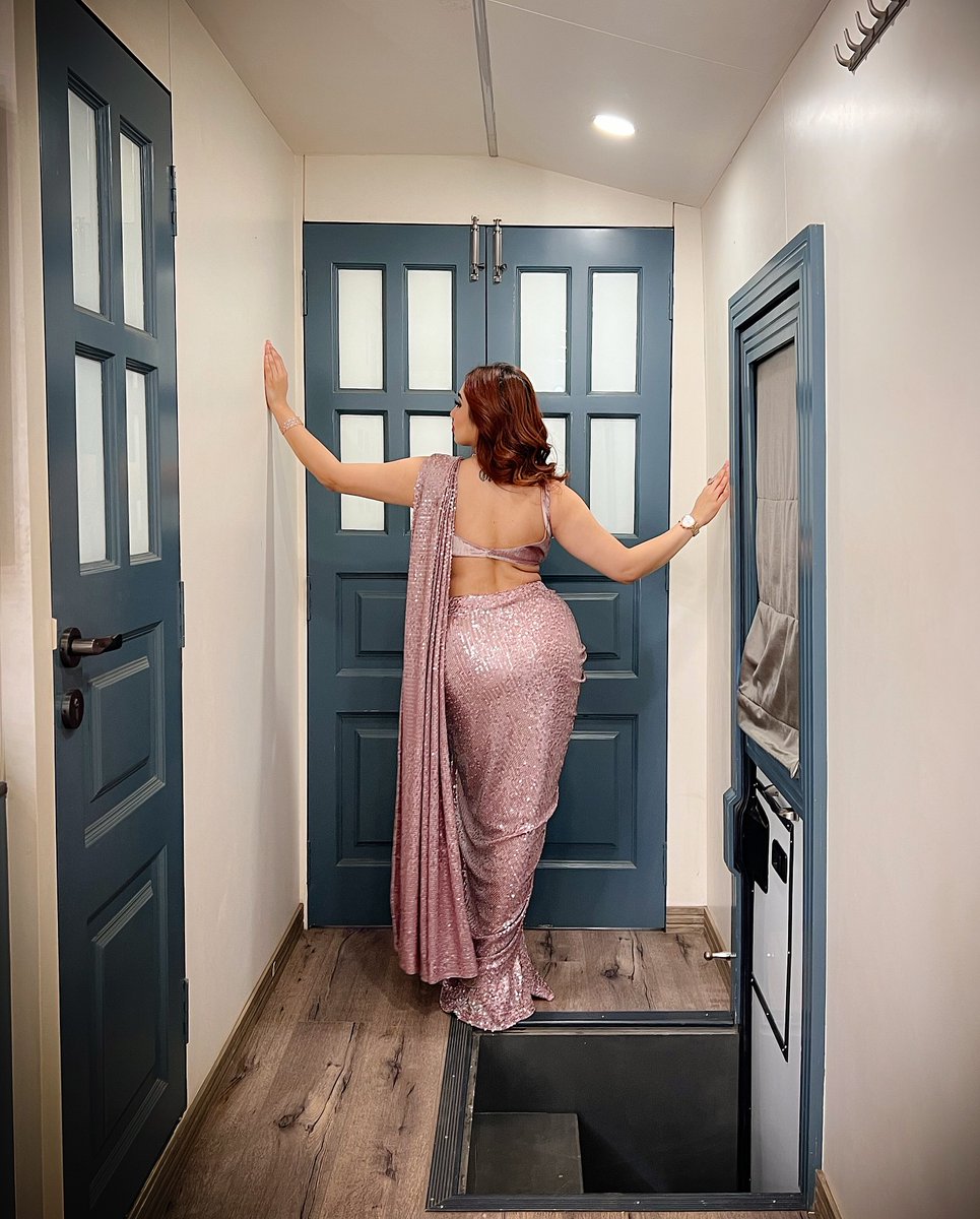 AditiMistryhot's tweet image. Finale look💫✨

#bigboss #bigboss18 #finale 
#ootd #explore
#fyp #aditimistry