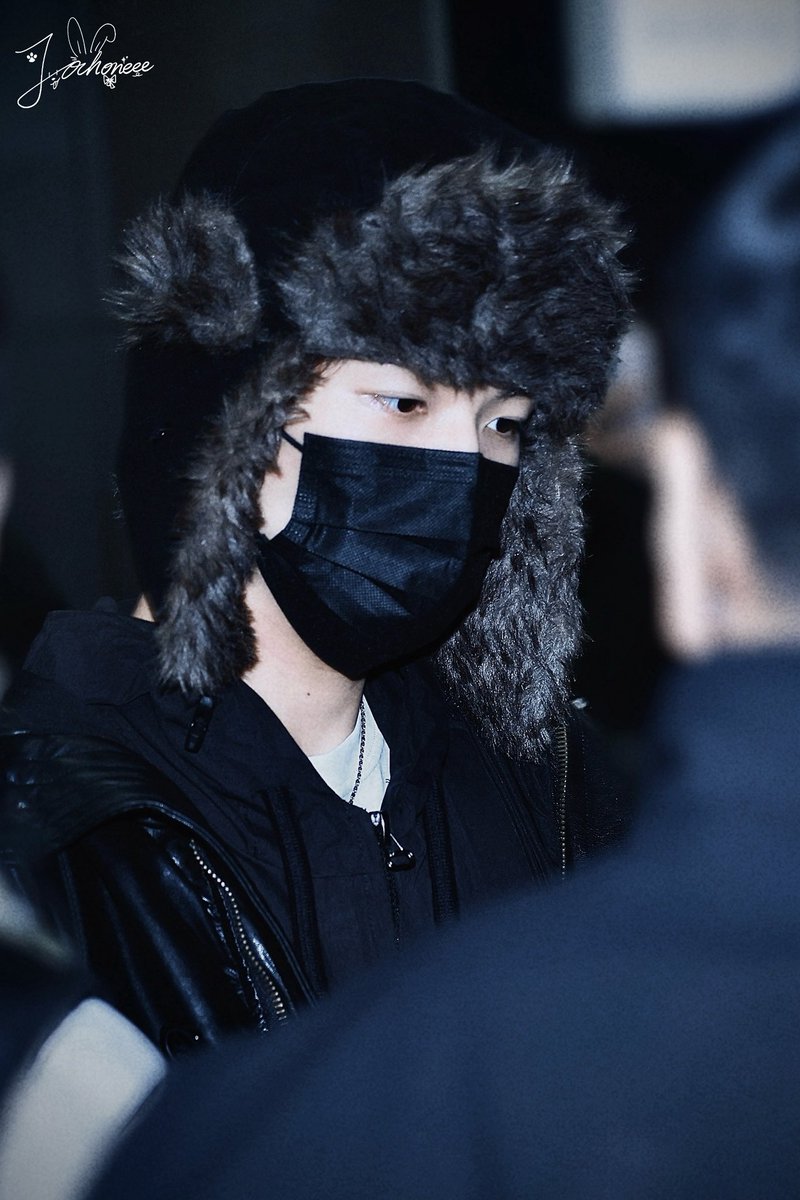 J.ochoneee tweet media