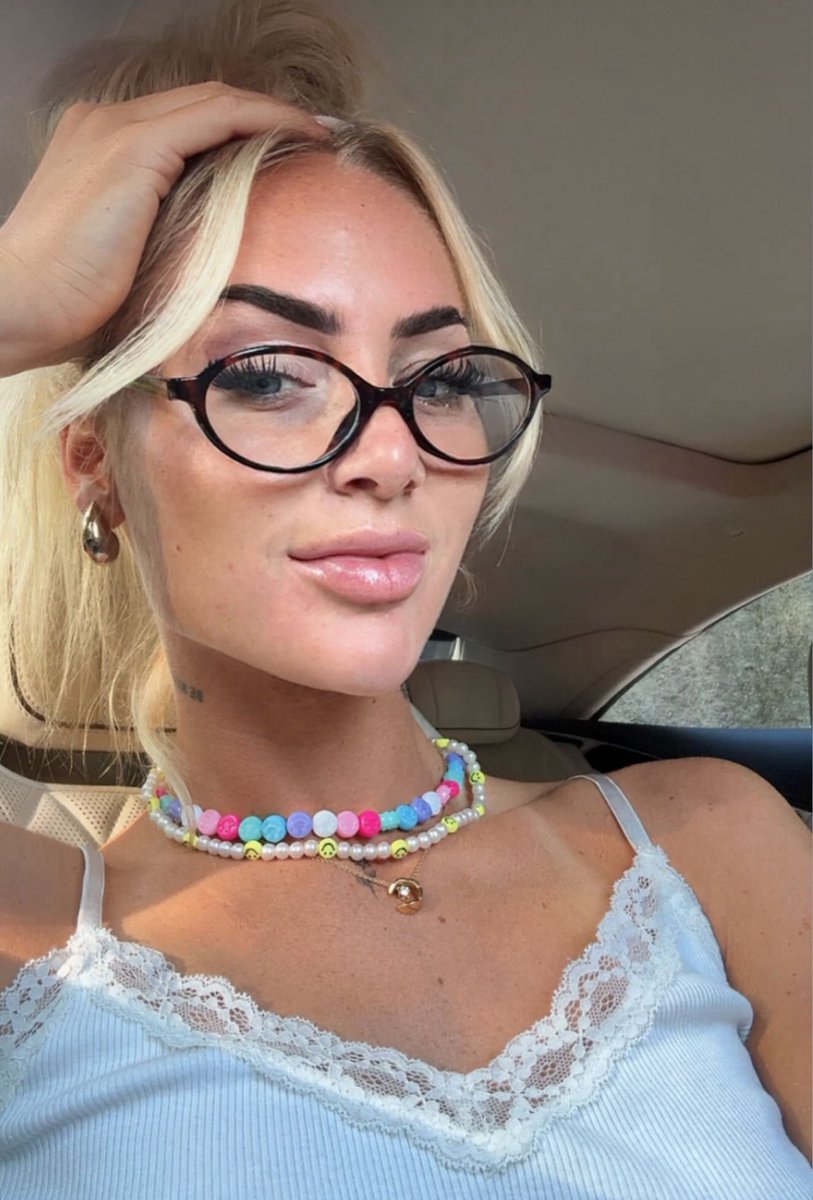alisha. tweet media