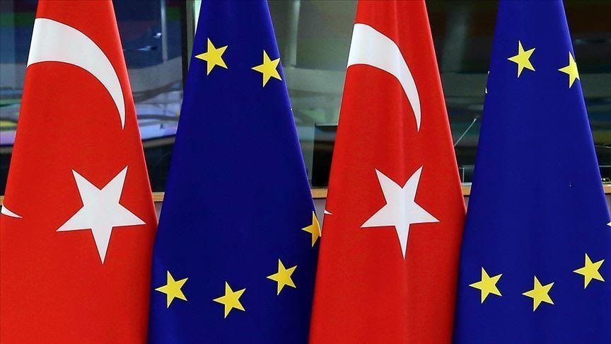 serdarkaragoz's tweet photo. “The global system is on the brink of collapse…”

As Washington steps back, Moscow advances its agenda, and Beijing expands its economic influence, the European Union must recalibrate its strategic compass. In this new equation, Türkiye is no longer a “sidelined candidate country,” but a decisive actor at the center.

Ulrich Schlie, Director of CASSIS, for AA Opinion.

https://t.co/FD0jZivRrm