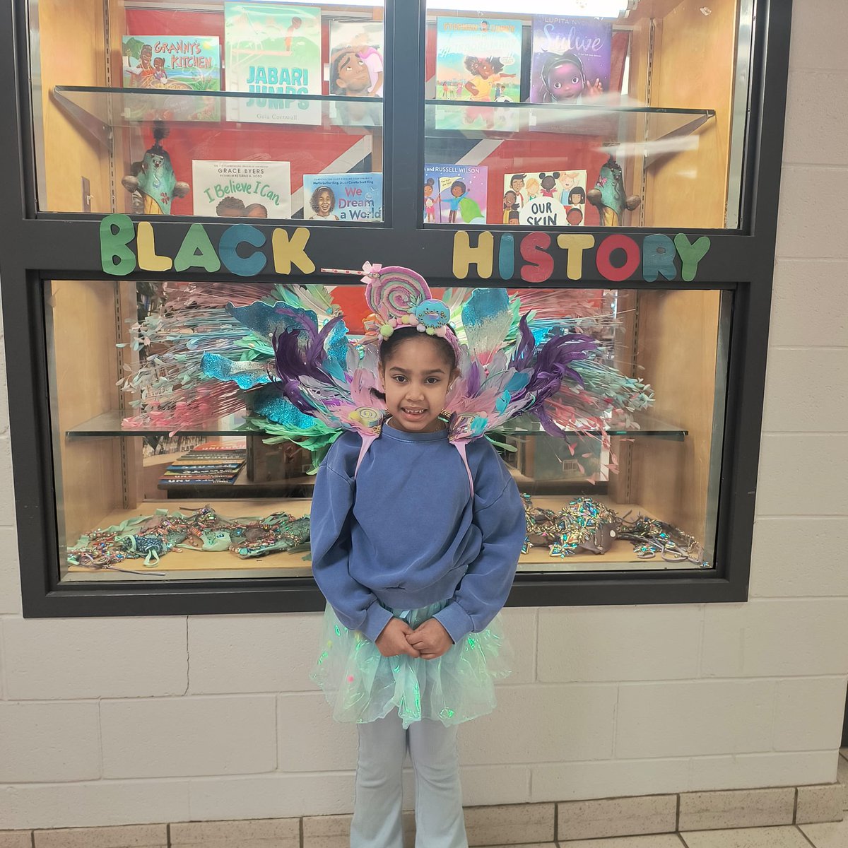 HCMaltonDPCDSB's tweet photo. Now that’s how you rep your culture! Day 2 of our Black History Month Spirit Week! https://t.co/YuX5uExJCL
