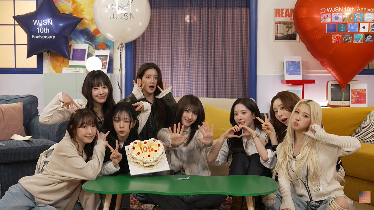 Coca-ColaPeach tweet media