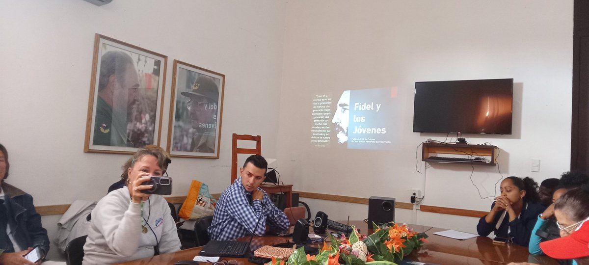 Se realiza fórum científico -técnico en la EMPCC de 10 de octubre con la presentación de varios trabajos de vital importancia y con temas medulares.
#CubaEstaFirme