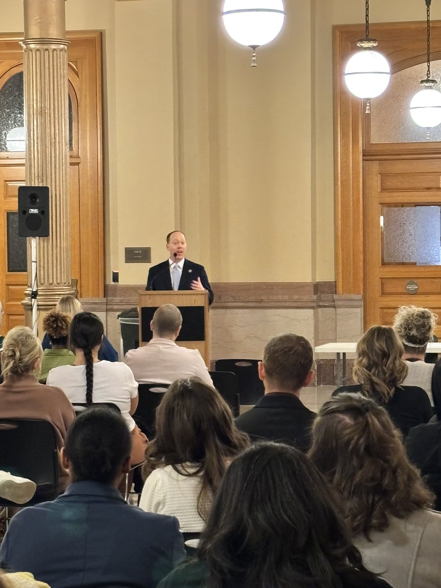 Tracie Chauvin, LSCSW tweet media