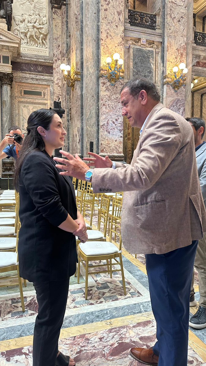 Felicitamos a la Dra. Claudina Rattaro. Brillante ganadora de Mujeres en Ciencia de la Fundación <a href="/lorealparis_es/">L'Oréal Paris España</a> . De Carmelo al mundo 🫶🏽