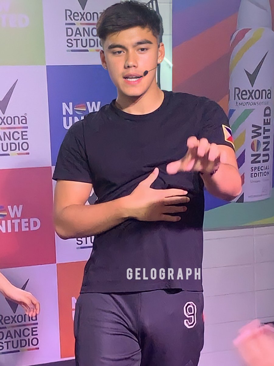 throwback muna kay bailey 👀