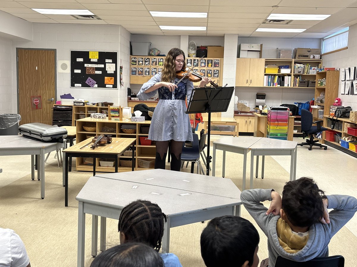 Mrs. Giuliano😀 tweet media