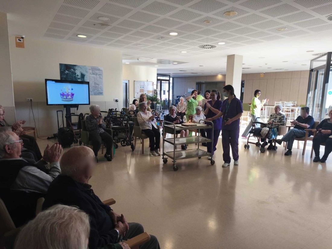 Celebrem aniversaris de febrer! dlvr.it/TR7lXr