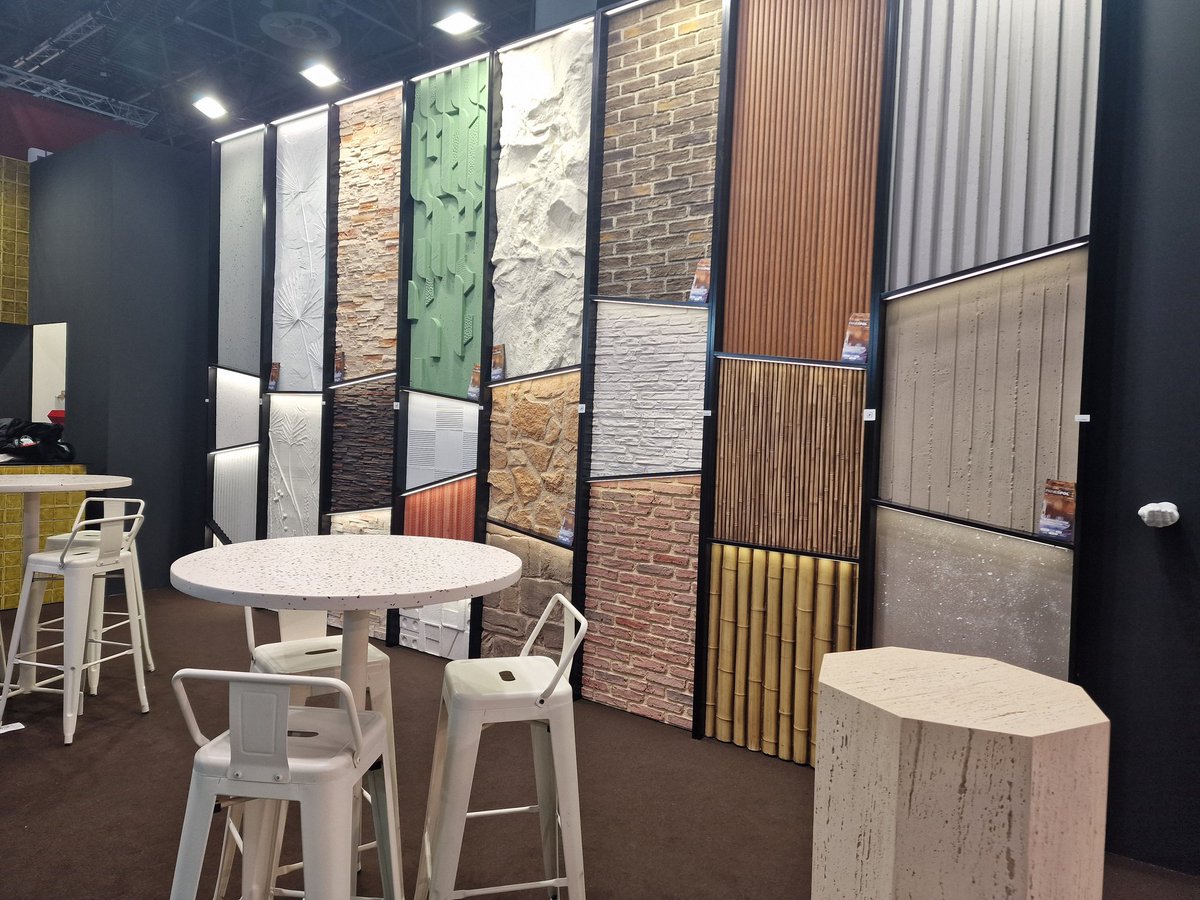MurPrescripteur's tweet photo. @EuroShop a ouvert ses portes dimanche dernier a #Düsseldorf et nos solutions murales sont bien entendu au rendez-vous !  Hall 11 Stand B61 https://t.co/qFmIyBFn6y