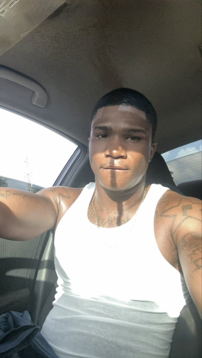 Nas 🔱est tweet media