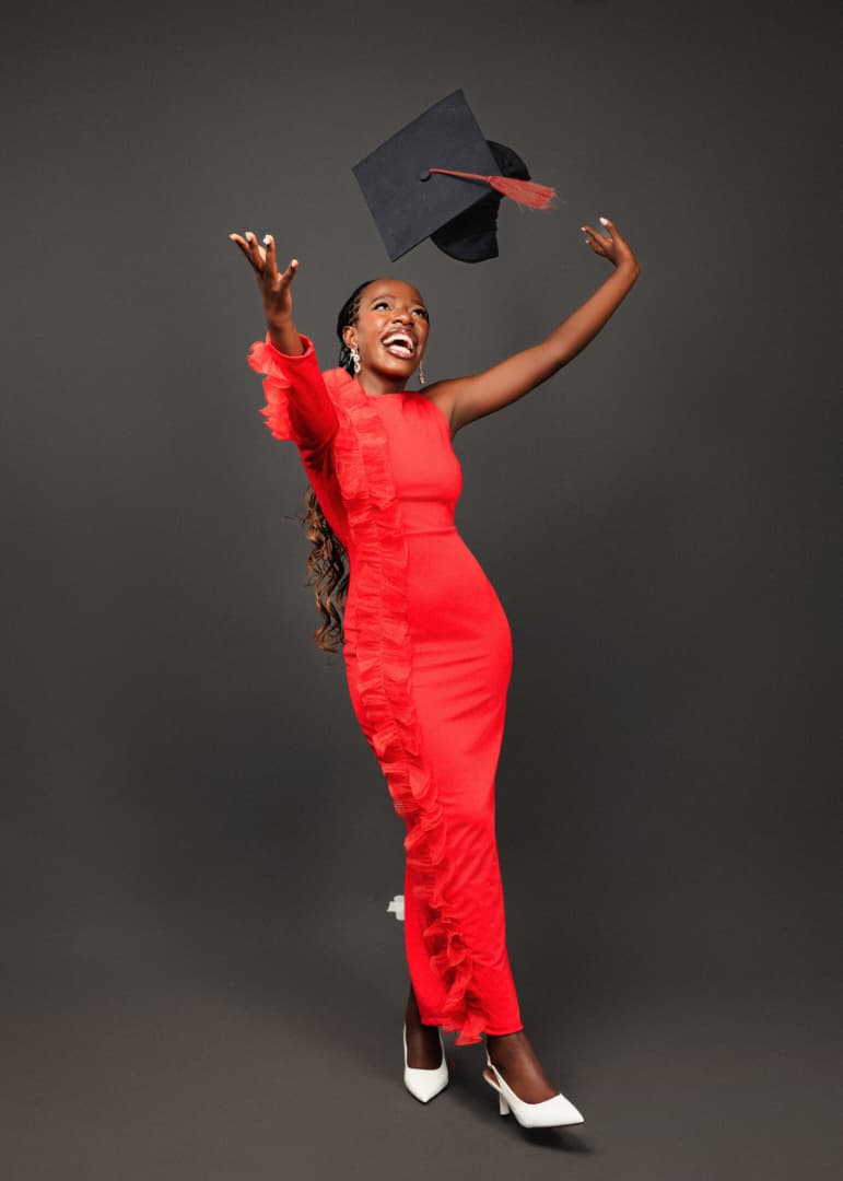 PLU- MAK-chapter tweet media