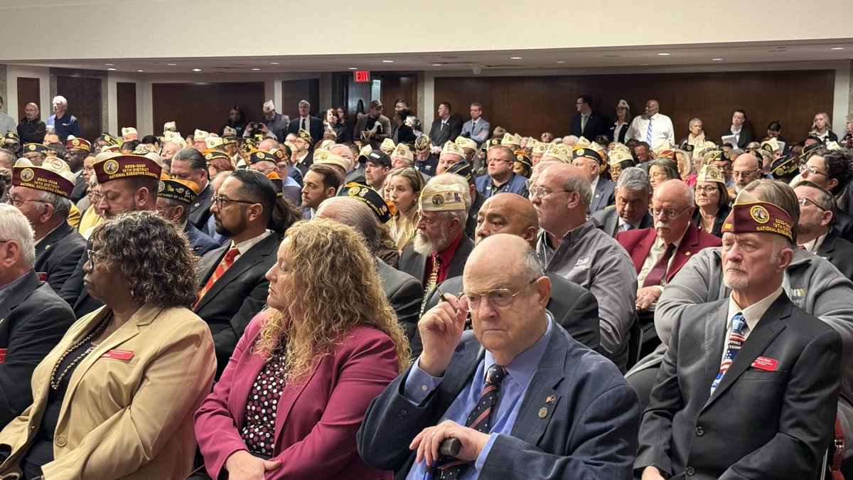 LeRoy Acosta tweet media