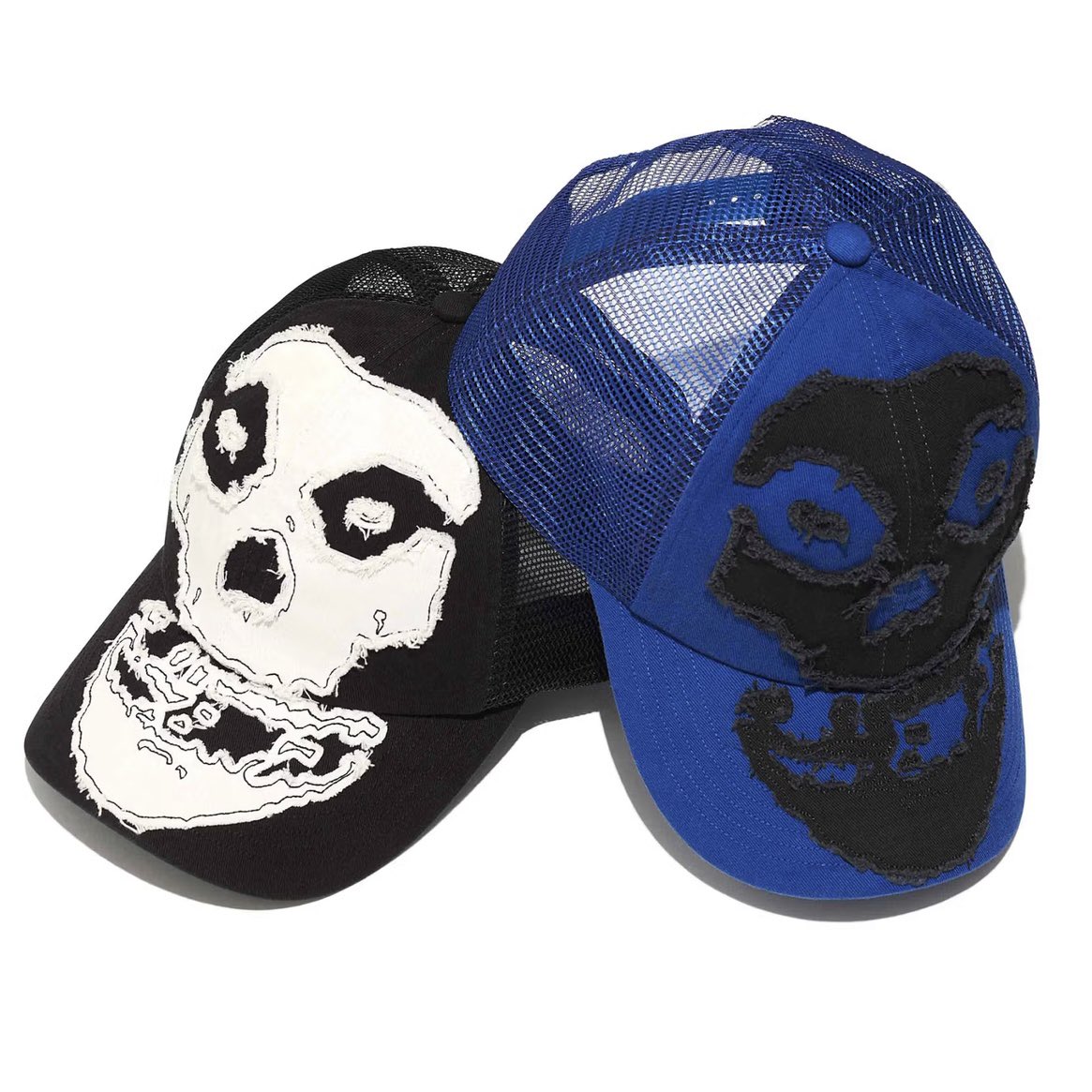 dd_zw's tweet photo. Supreme × Misfits
フードジャケットもいいけどPushead Tもいい https://t.co/tfqQINXbf9