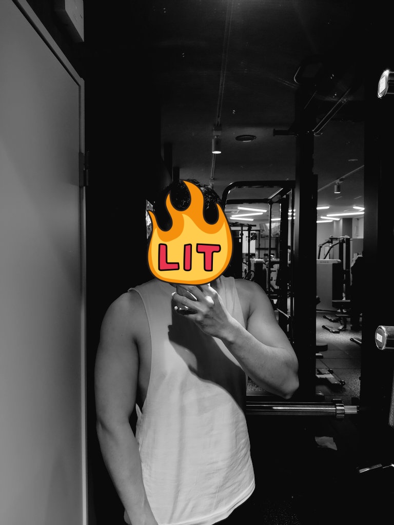 RpmZaki's tweet photo. Apakah semakin menggendut? Sudah lama tdk pergi ke gym https://t.co/Jic0ON08Lc