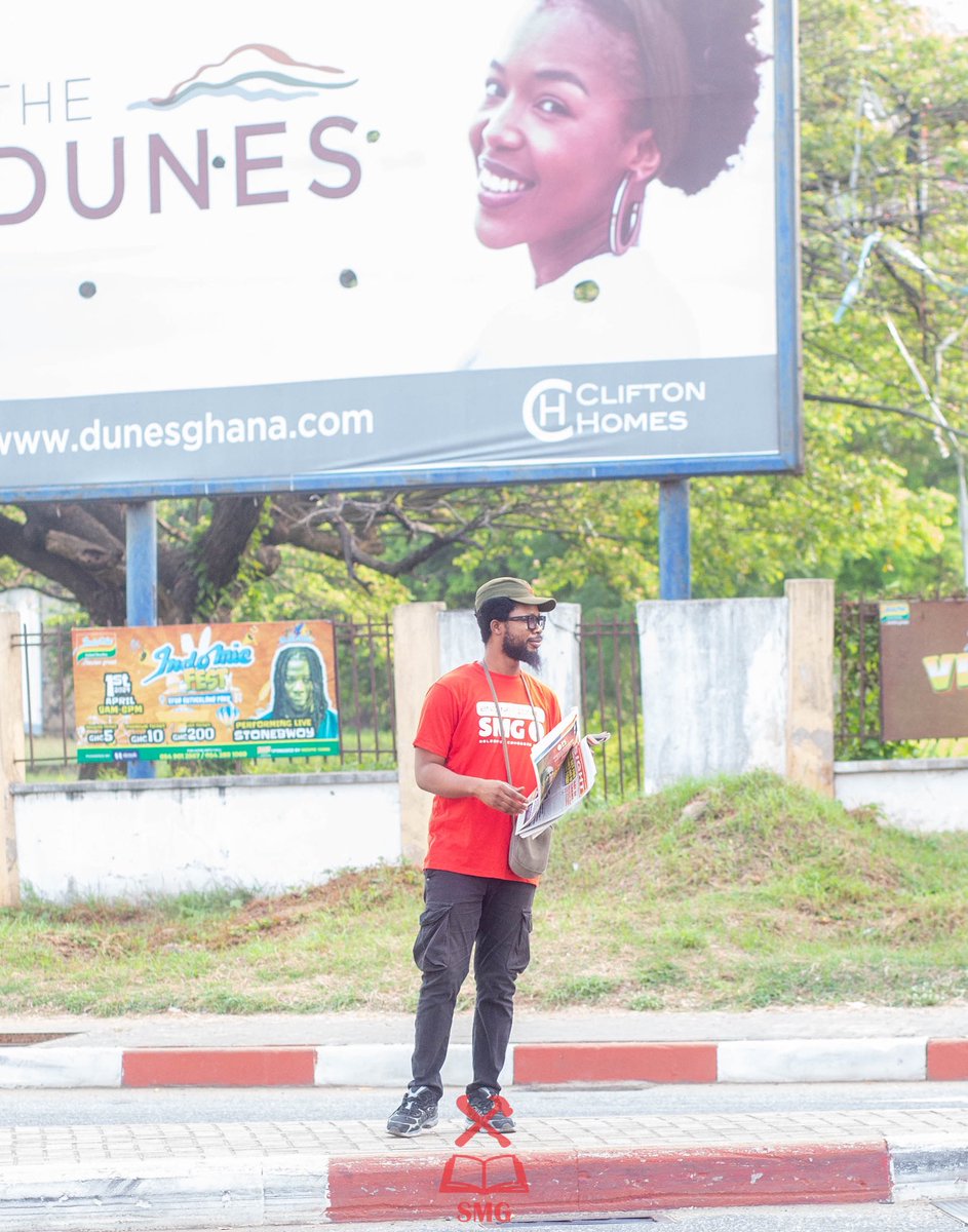 blaisetulo3's tweet photo. Today, members of the Accra collective of SMG took to the streets to distribute the insight newspaper as we commemorate the 60th anniversary of the overthrow of Nkrumah. The point has to be made! No two coups are ever the same. We still live in the ruins of the past (24/02/1966) https://t.co/cUCWh9ECsf