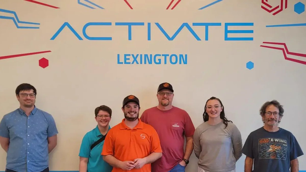 STOBER's Motion Control Product Management team recently participated in a team building activity at Activate Games in Lexington, Ky., followed by dinner at Local Taco.  At STOBER, we know we're stronger and more successful together. Learn more: stober.com/company-career/⚙️