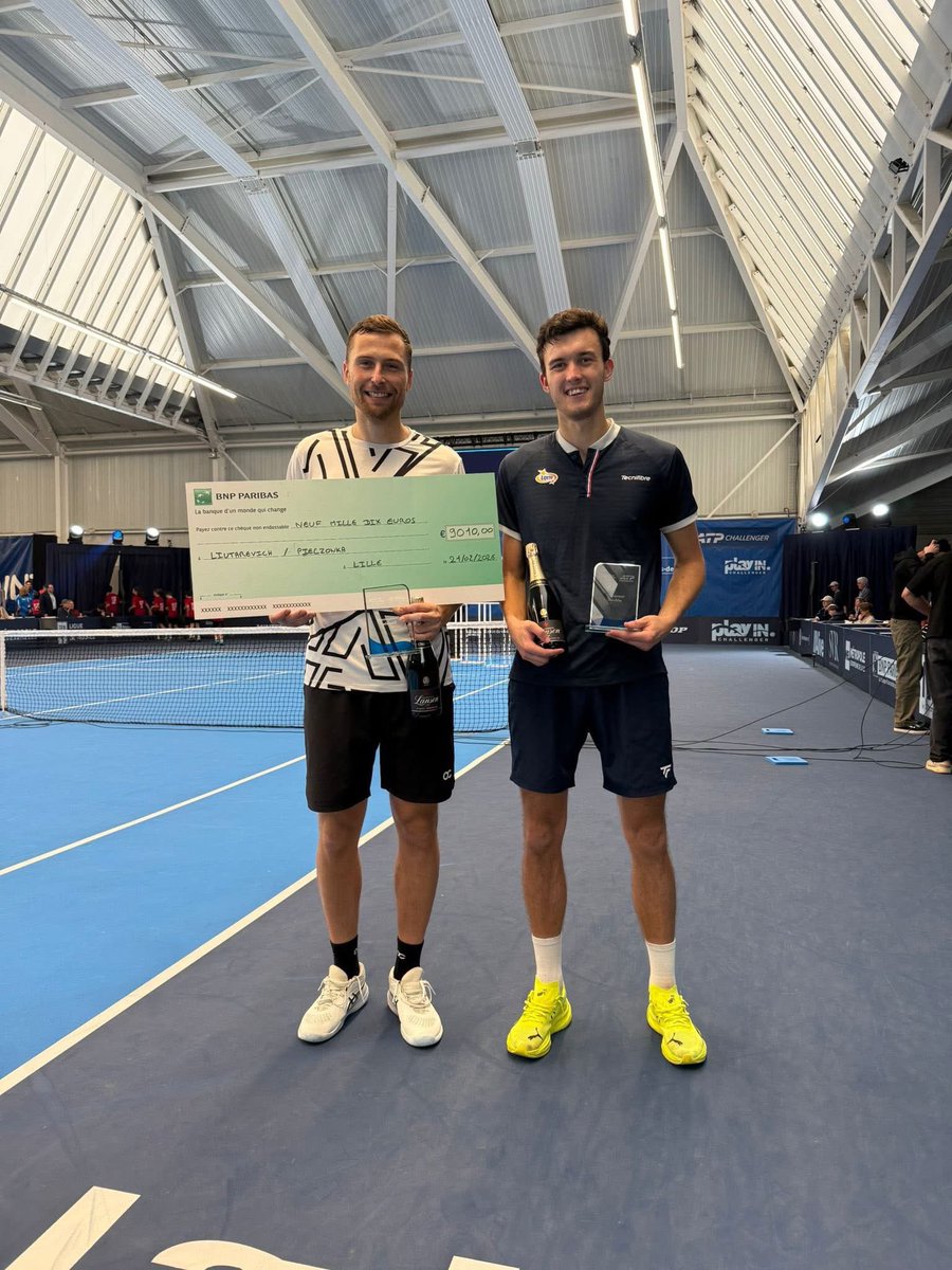 Not_Esportivas's tweet photo. ATP Challenger!
Parabéns aos duplistas campeões, o bielorrusso Ivan Liutarevich (🇧🇾) e o polonês Filip Pieczonka (🇵🇱) que conquistaram o @ATPChallenger de Lille na França
#ATPChallenger #tennis #FFT #OnTheRise #playinchallenger #Lille #IvanLiutarevich #FilipPieczonka https://t.co/eKtAm1BNUt
