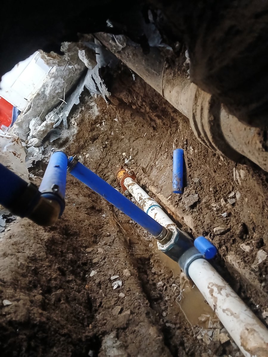 PlumbingSystem2's tweet photo. Water bill unusually high? No signs of a water leak within your home? You could be dealing with a slab leak. Please give us a call for any and all plumbing issues.
859-294-8080. https://t.co/wCxd3eSSTH