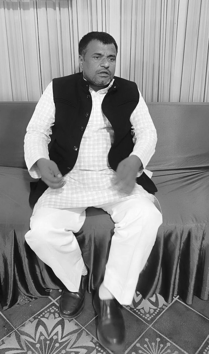 ख़ुशी वो नहीं जो मिल जाए, ख़ुशी वो है जो बाँटने से बढ़ जाए ।। 😊