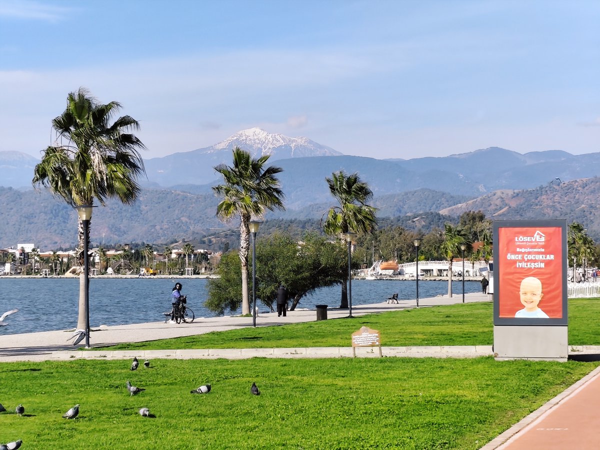 Turquoise bays below, snow-capped mountains above — winter’s final touch before spring takes over. 🌊🏔️✨
#Fethiye #Turkey - February 24, 2026
traveltofethiye.co.uk