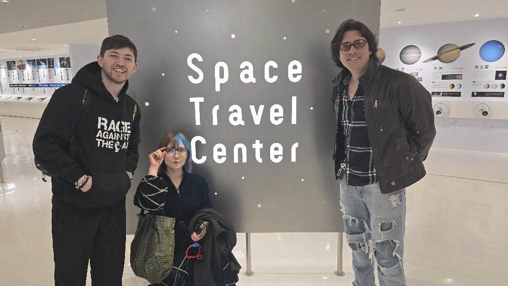 せきぐちあいみᯅAimi أيمي tweet media