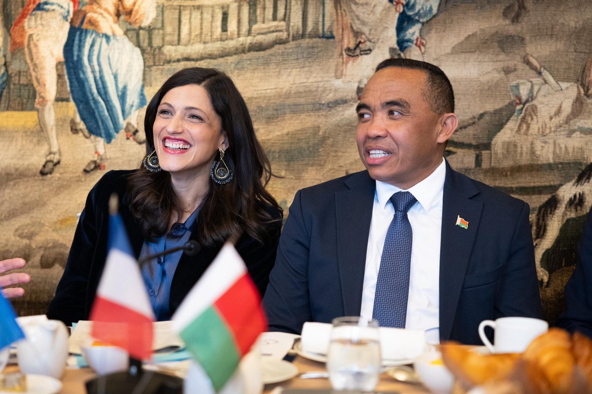 Éléonore Caroit tweet media