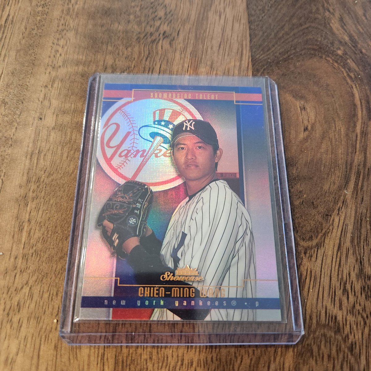 王建民 Chien Ming Wang 🇹🇼 2004 Fleer Showcase - Showcasing Talent subset (1:6)