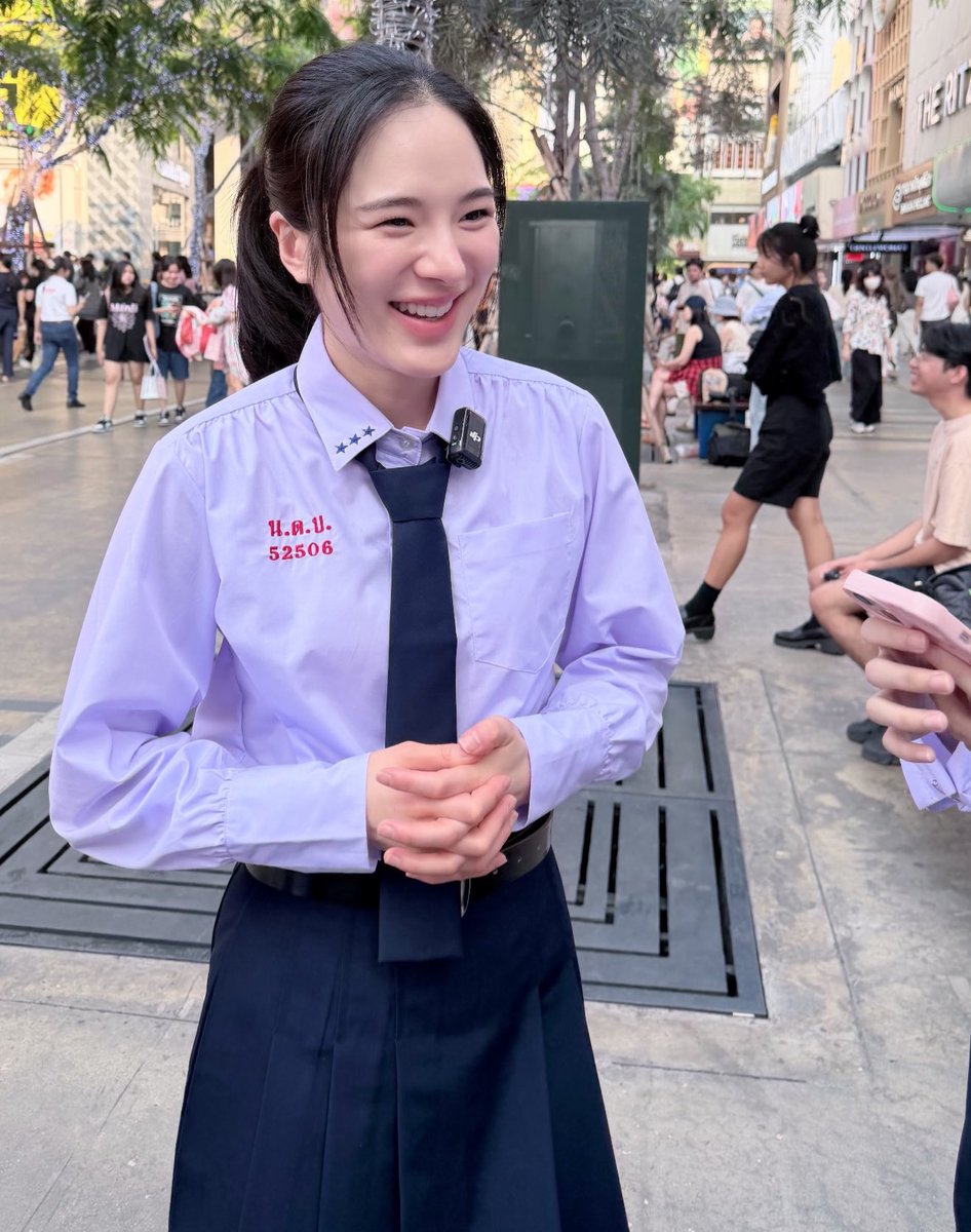 เต้ย ฮอร์โมน 2026 รูปนี้ห่างกัน 12 ปี
แล้วคือชีหน้าเหมือนเดิมมาก