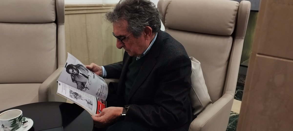 Fernando Fernández Román: el oficio de contar el toreo.
Entrevista extensa sobre su etapa en televisión, el periodismo y la actualidad de la Fiesta. Una conversación directa con quien fue la voz de la tauromaquia durante décadas.
eltoreocastellano.com/producto/revis…