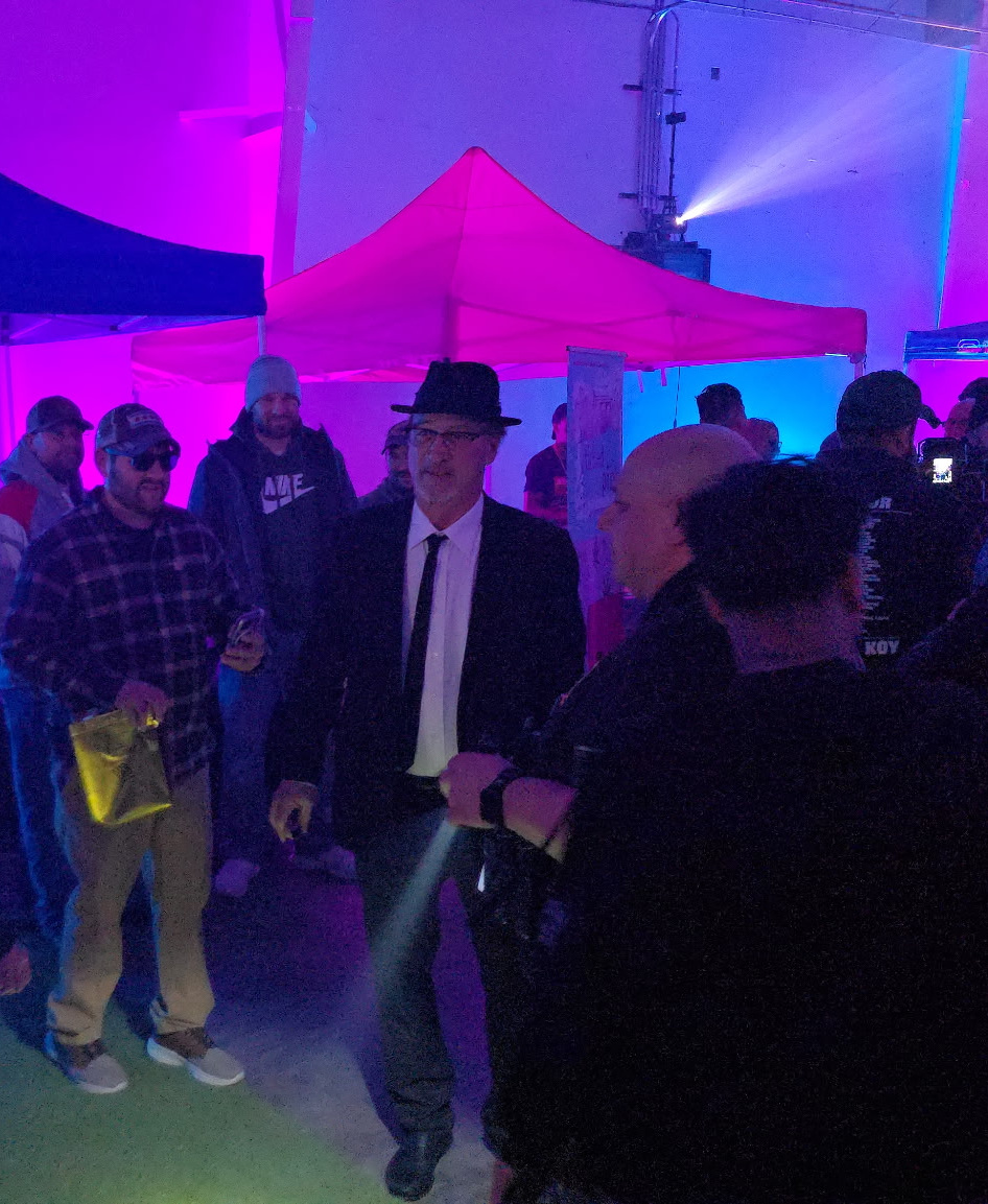 Teaser alert! Our own @JenZ_stonermag
 connected with the legend himself, <a href="/JimBelushi/">Jim Belushi</a>
at his epic Blues Brothers performance &amp; event at @StashDispensary in Orland Hills, IL, powered by <a href="/belushisfarmOre/">Belushi's Farm Oregon</a> vibes.  

Blues, laughs, and top-shelf energy. Full article dropping soon so