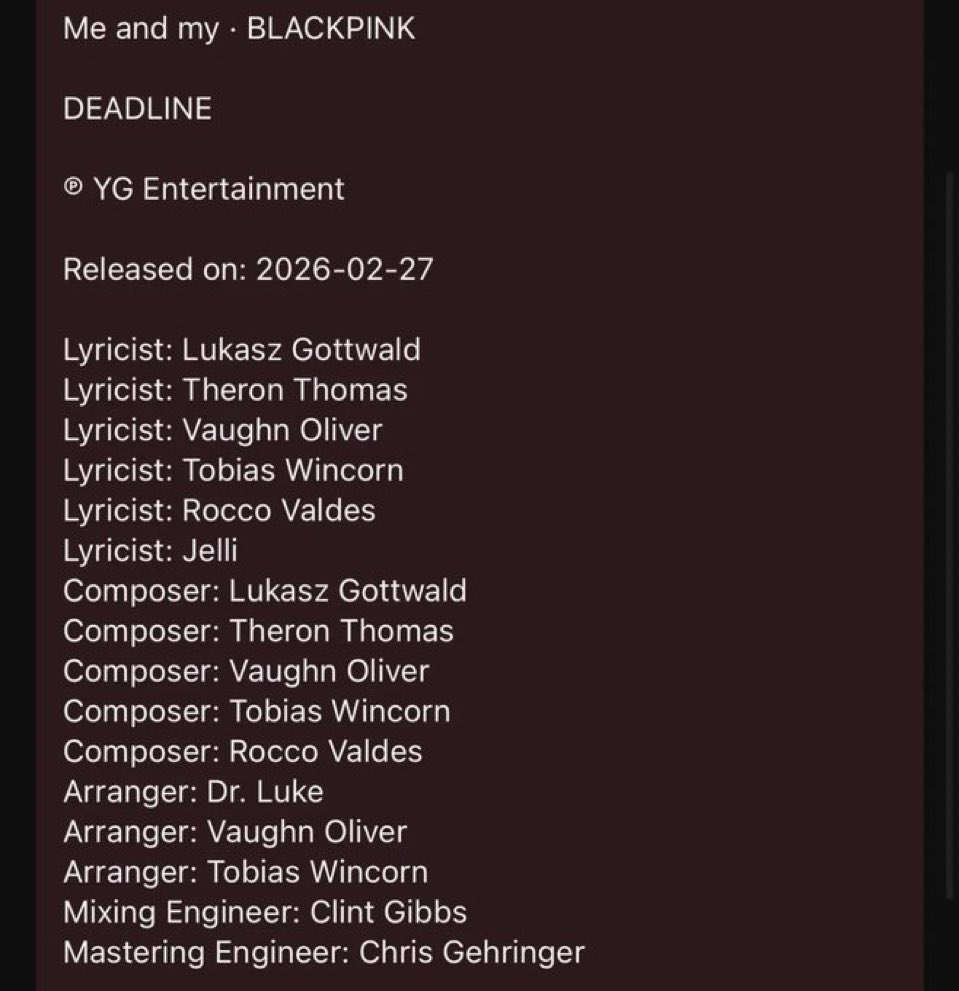 ‎ 𝜗𝜚 tweet media