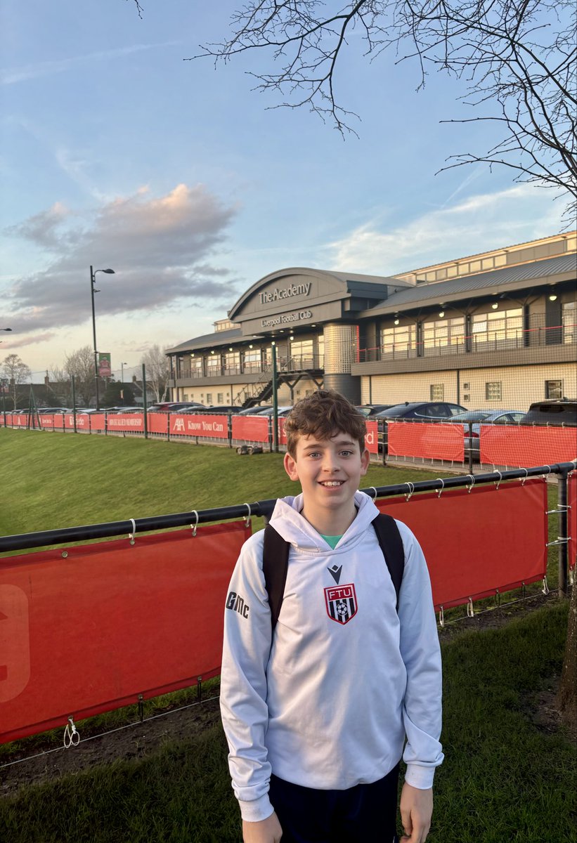 mackie_j's tweet photo. A great experience for this little man and his @flintacademy mates playing at Liverpool academy. https://t.co/Ub6lpEm6LS
