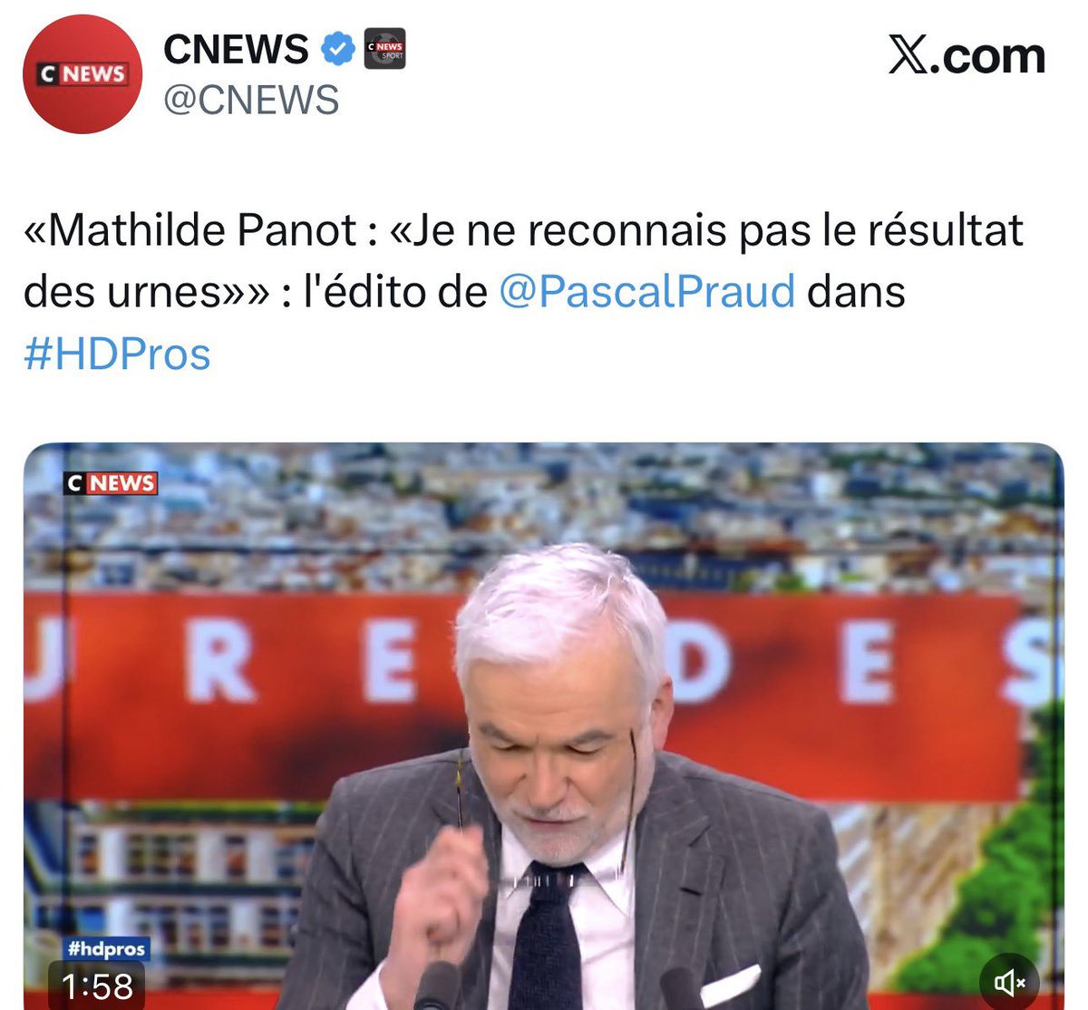 Avec Mathilde Panot tweet media