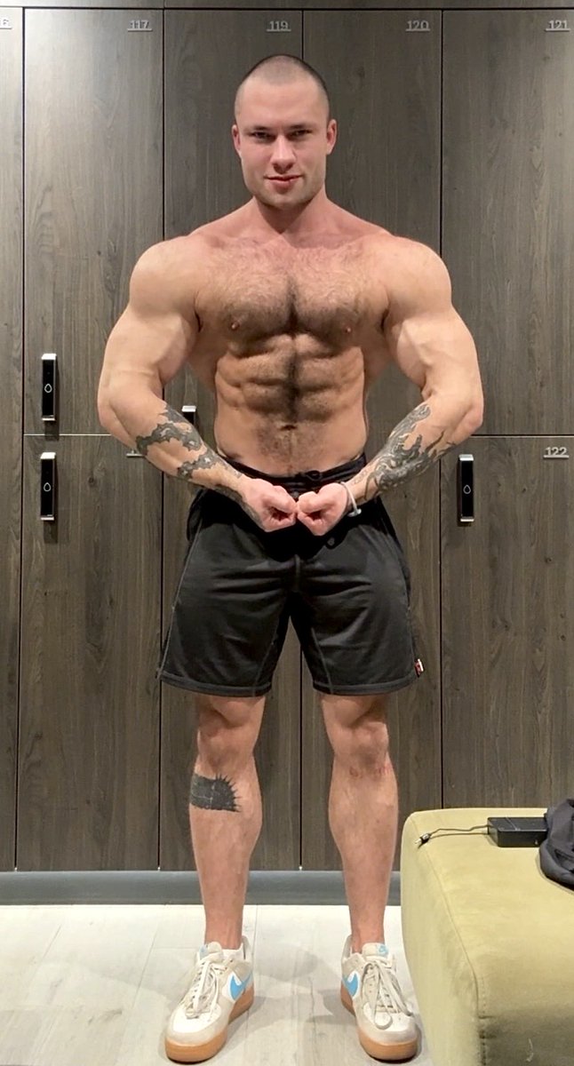 Rich Hunter tweet media