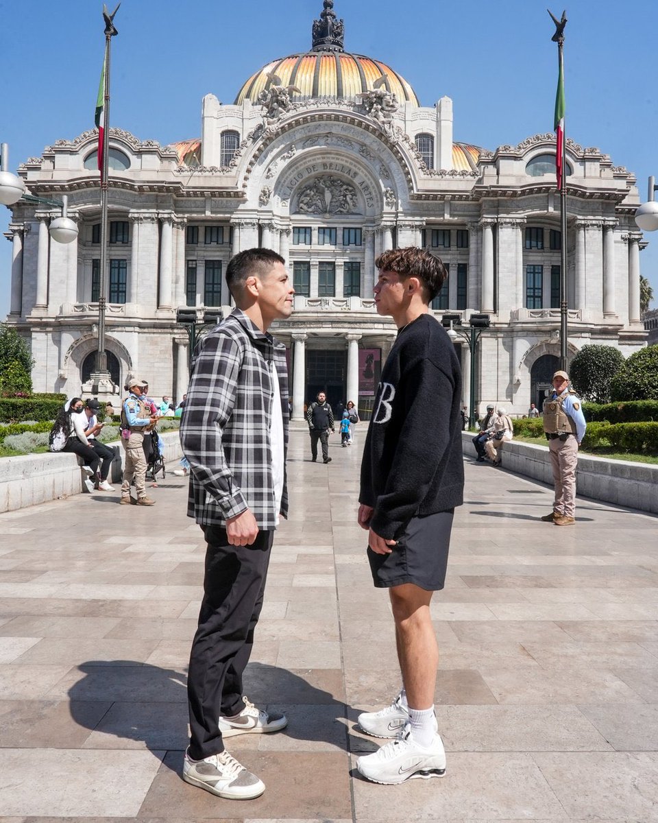 mma_orbit's tweet image. Brandon Moreno and Lone’er Kavanagh face off for the first time ‼️🇲🇽

📸 @ufc #UFCMexico