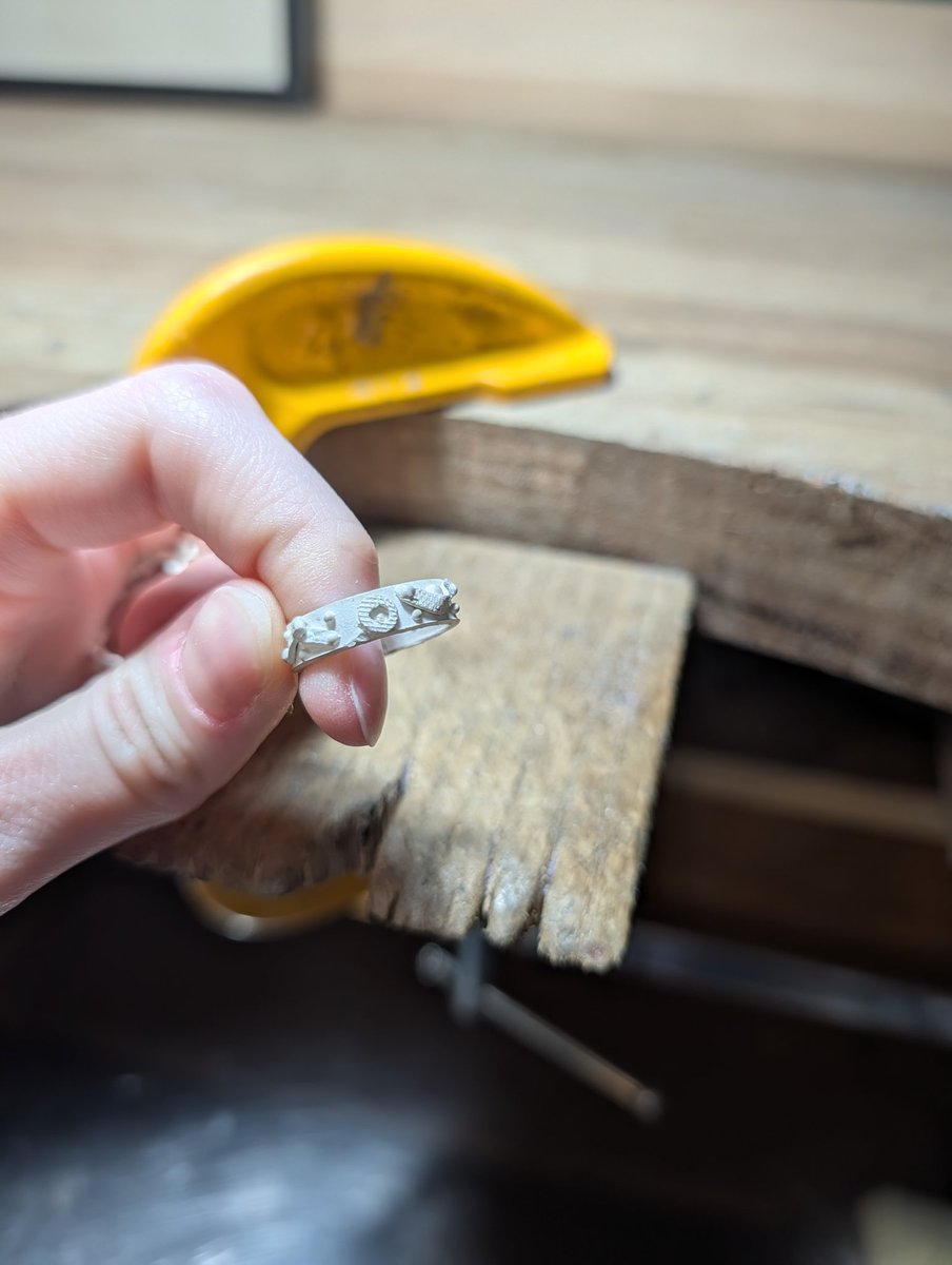 Большое и нежное tweet media