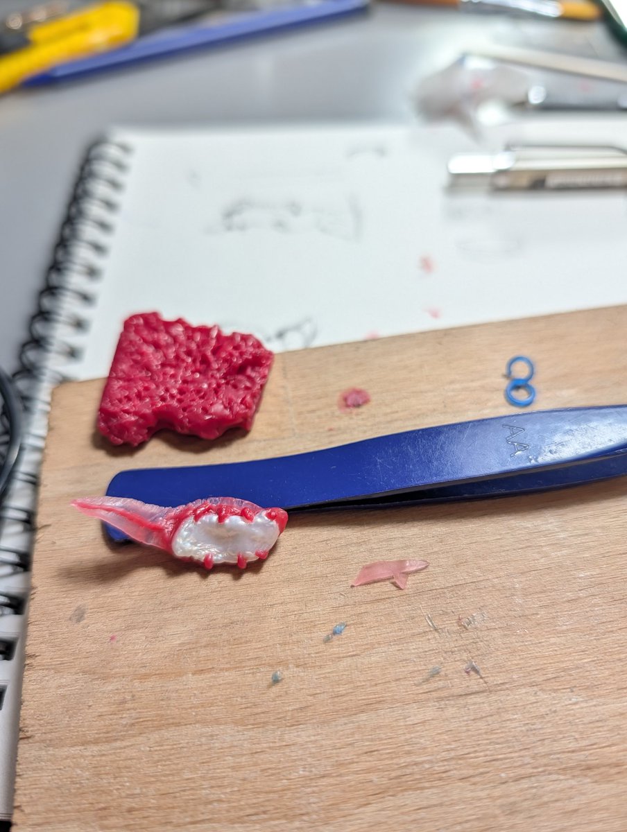 Большое и нежное tweet media