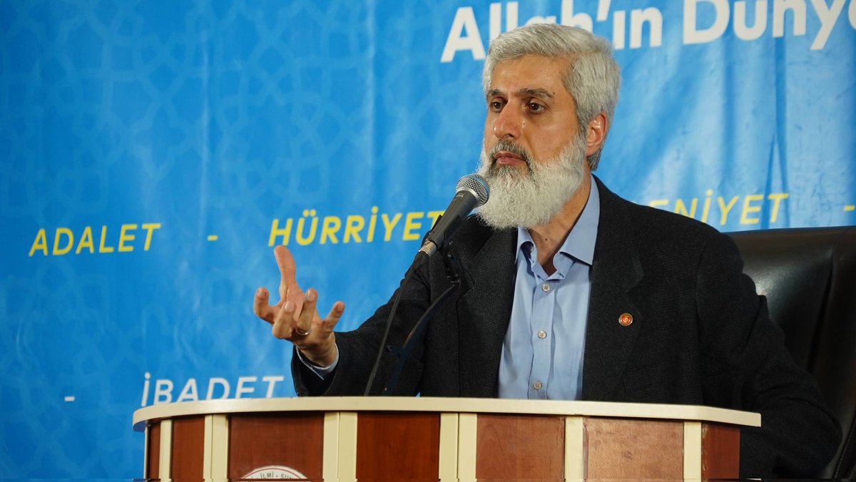 • İftar sonrası düzenlenen hasbihal programına katıldı. 

#RamazanRuhunuYaşat