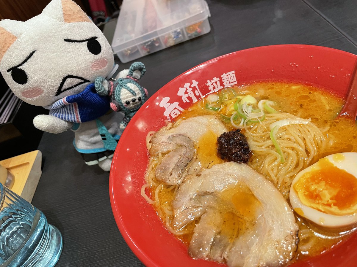 おはようニャ(ฅ'ω'ฅ)

連休はフォロワーさんと遊んだニャ！
桜ミクさん可愛くてメロメロニャ〜
お迎えおめでとうニャ(*ฅ́˘ฅ̀*)♡

トロは今日から仕事
お天気いまいちだけど
ダムの水が少ないから増えるといいニャ

みんなよい一日になりますようにニャ♡

#よその子かわいい
#ぬいぐるみの時間