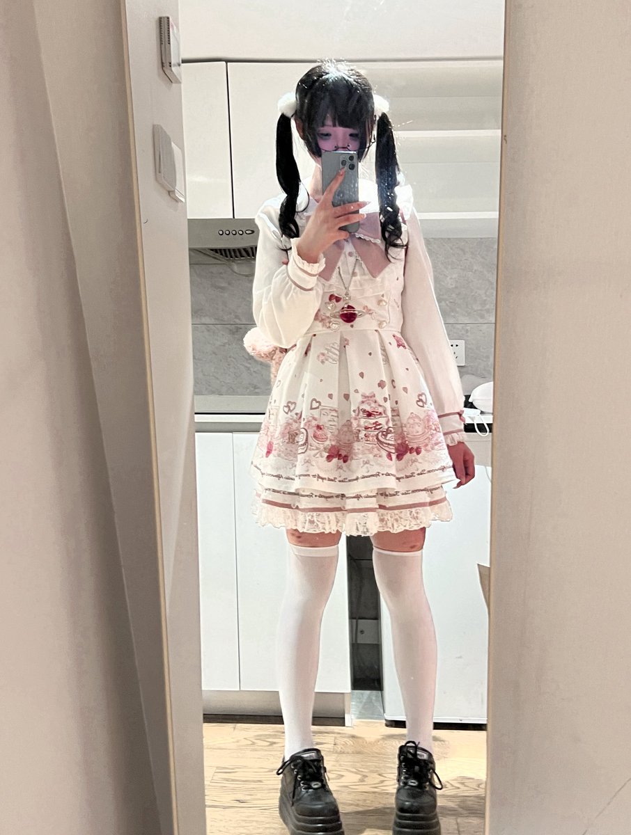 小灵草(转生互fo版) tweet media