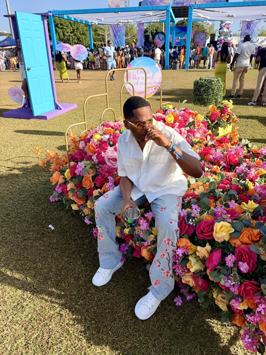 𝓐𝐀 🇹🇹 tweet media