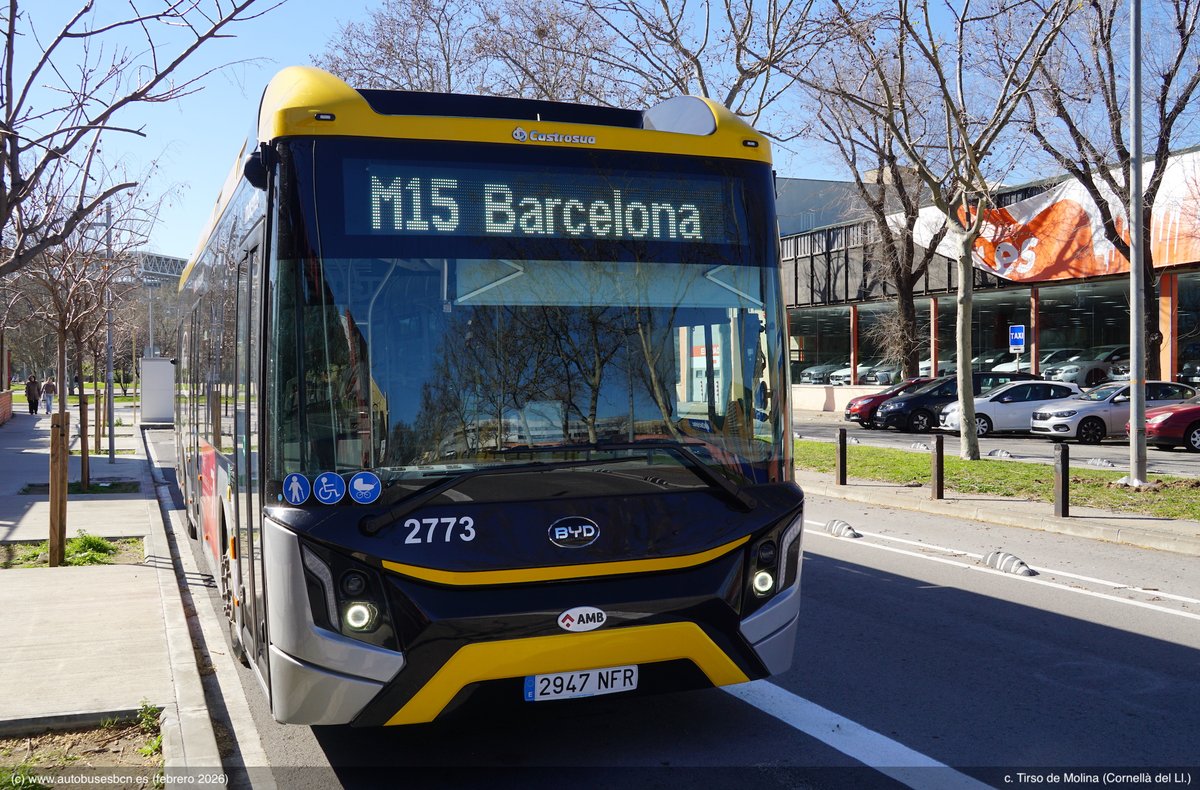 BusBCN tweet media