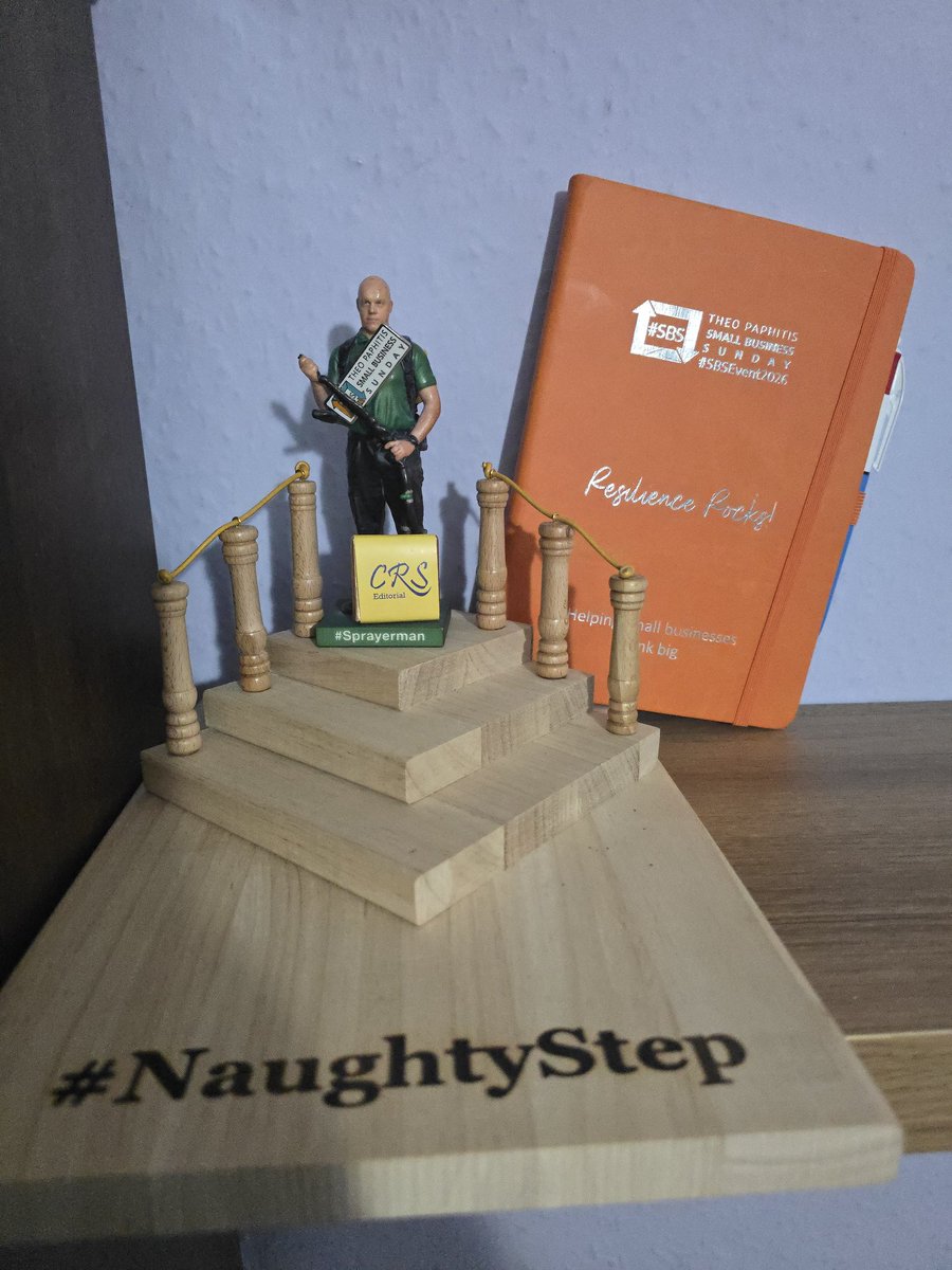 LawnMasterNotts's tweet image. Did someone mention the #NaughtyStep 

Here he is as promised @CrsEditorial #sbswinnershour