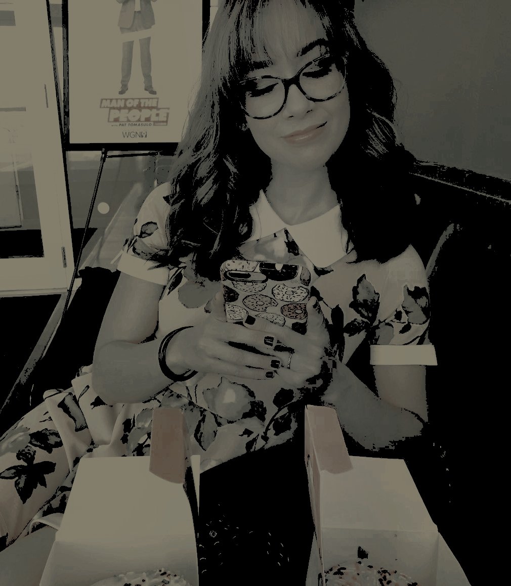 𝙎𝙄𝙏 𝘼𝙉𝘿 𝙈𝙊𝙐𝙍𝙉. tweet media