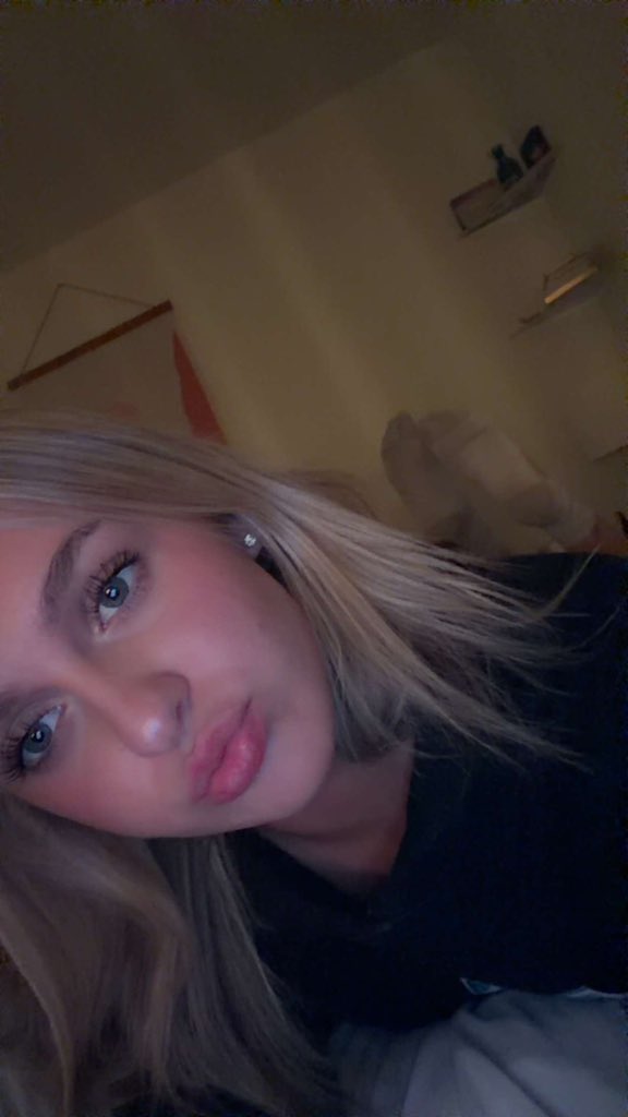 Princess Adri tweet media