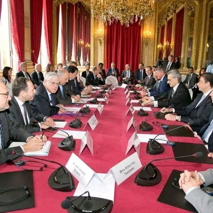 اليوم ما جبنا لكم مجرد مسابقةجبنا لكم حدث استثنائي يقلب الموازين
جائزة كبرى بقيمة: 500,000 ريال سعودي
​نعم نصف مليون ريال قد تكون من نصيبك اليوم
​خطواتك للمليون (أو نصفه
1️⃣ متابعة الحساب (شرط أساسي) 
 للتغريدة#نصف_مليون_التواصل خاص 
​العد التنازلي بدأ.. والفرصة ما تنتظر أحد! ⏳