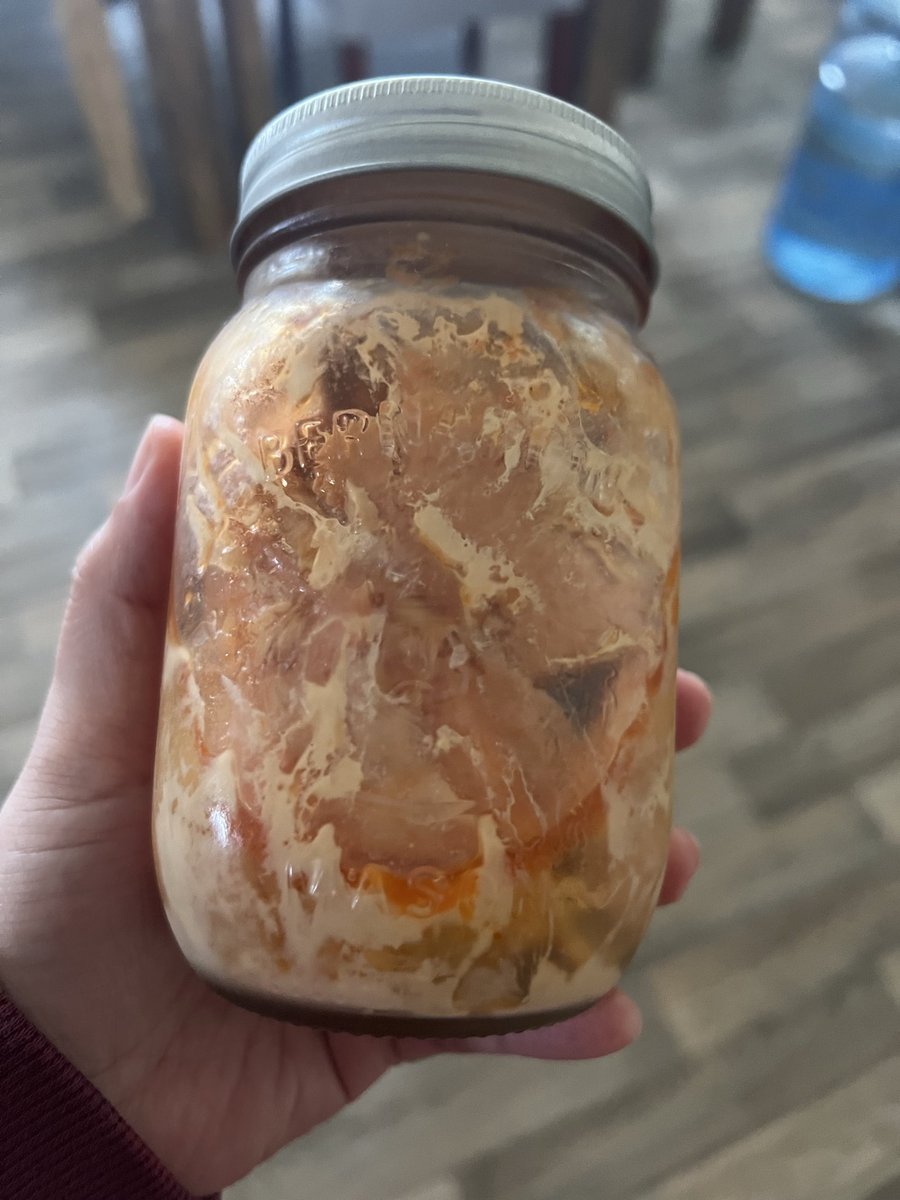 My brother says I’m more coastal than him because I can eat jarred smoked salmon. On crackers 🤌🏽