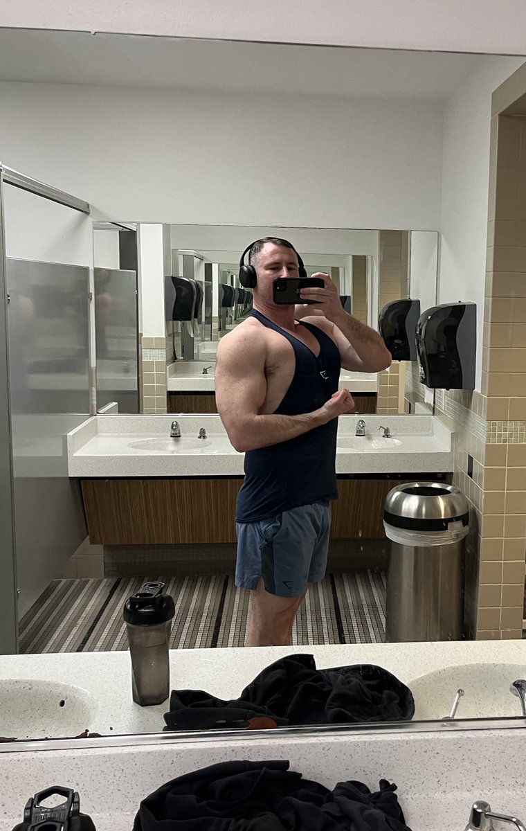 Marcus Never giving up the fight! tweet media