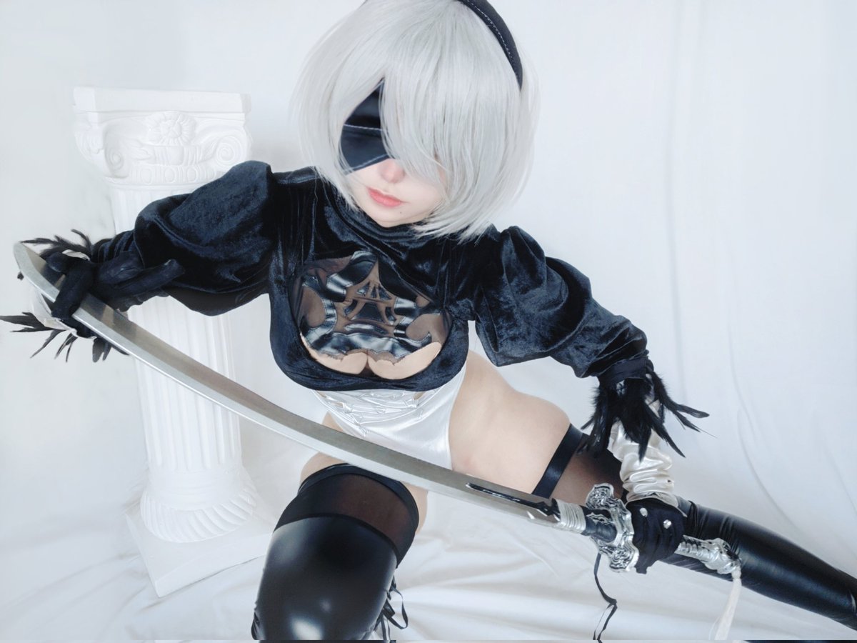 ニーアオートマタ9周年&amp;ダウンロード本数1000万本突破おめでとうございます ！！🤍⚔️

【<a href="/yokotaro/">yokotaro</a>】

#NieR #ニーアオートマタ